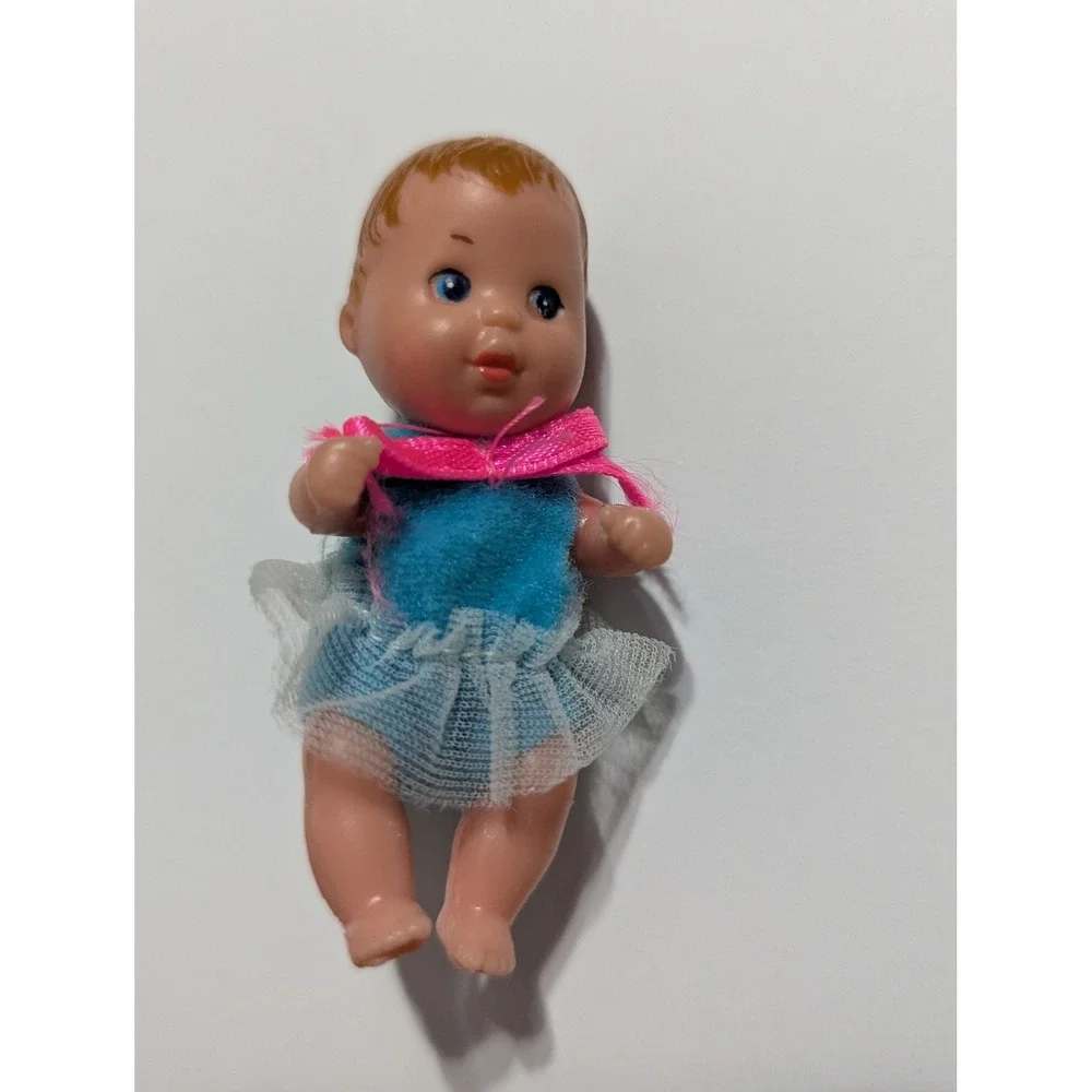 Mattel Barbie Happy Family Baby Krissy Vintage blue pink brown hair used